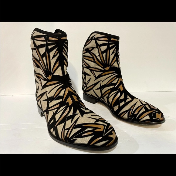 Jimmy Choo Black and Cream Patterned Ankle Boots - Picture 2 of 15